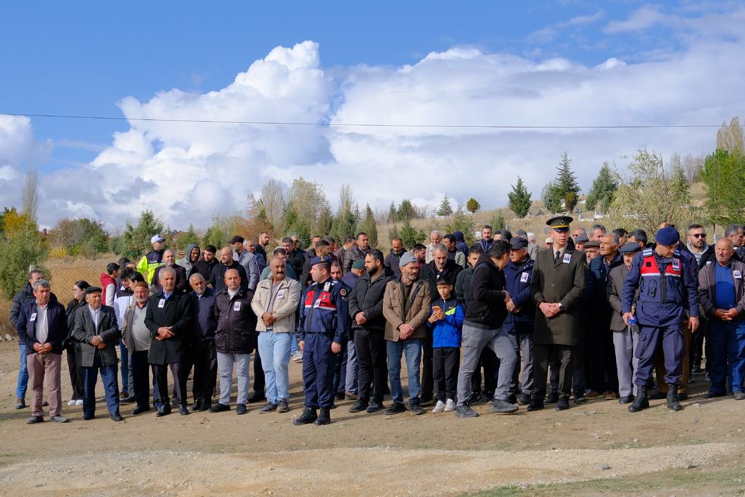 Türkiye şehitlerini son yolculuğuna uğurladı 18