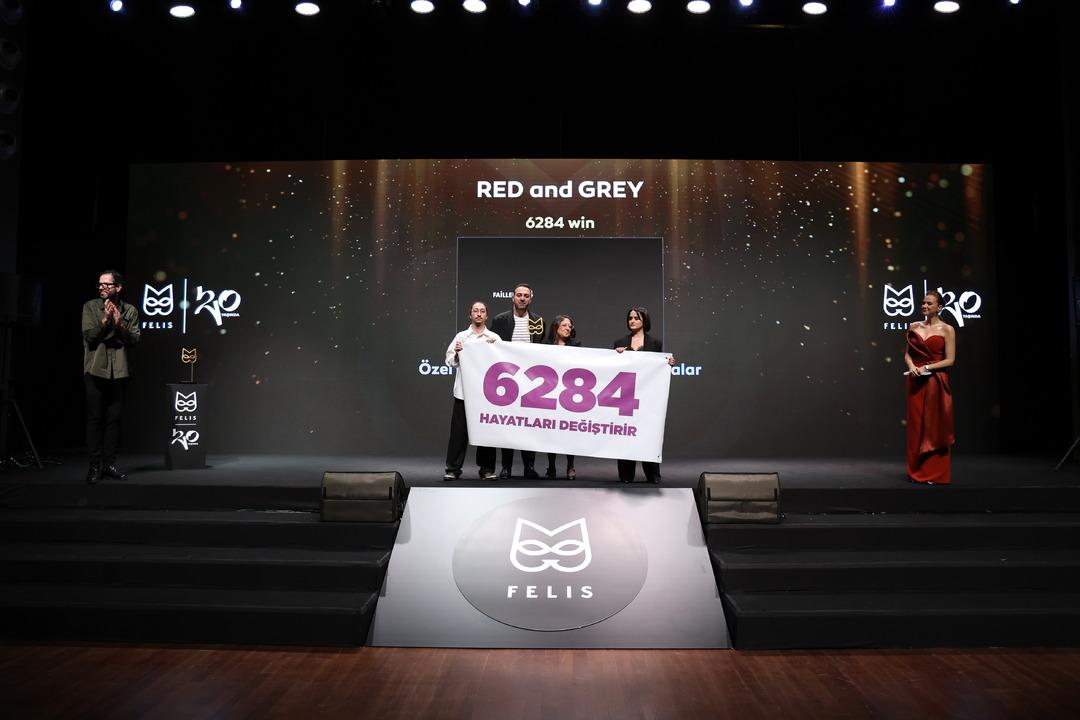 Mediazone: Bahis g&ouml;r&uuml;n&uuml;ml&uuml; sosyal sorumluluk projesi ile 10 &ouml;d&uuml;l&uuml;n sahibi oldu! 6