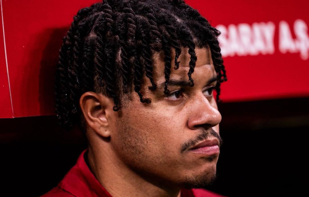 Galatasaray da ilk ayrılık kapıda! Okan Buruk yıldız oyuncunun biletini kesti 2