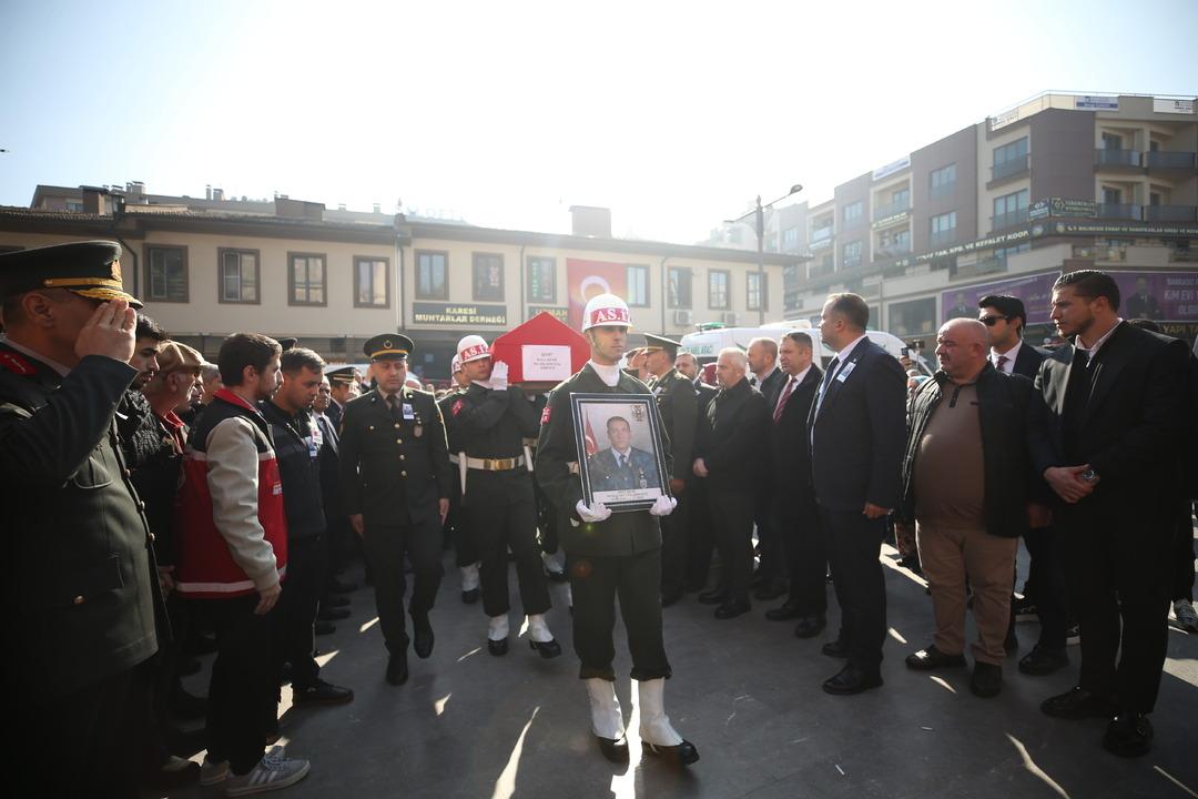 Türkiye şehitlerini son yolculuğuna uğurladı 26