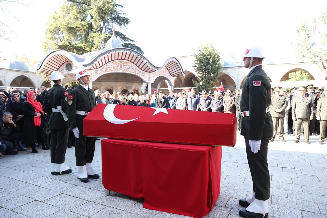 Türkiye şehitlerini son yolculuğuna uğurladı 19