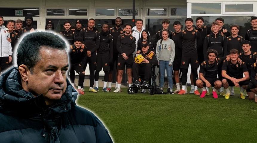 Hull City'nin sahibi Acun Ilıcalı'dan alzheimer ve pankreas kanseri olan taraftar Owen Griffiths'e b&uuml;y&uuml;k jest!