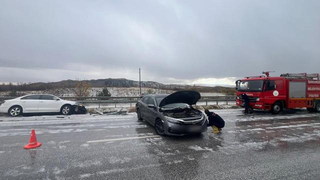Yer: Çorum! Dolu yağışı kazaya neden oldu: 10 yaralı