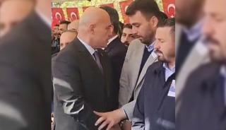 Gerginlik böyle kaydedildi! İYİ Partili Çömez ve AK Partili Öztaylan şehit cenazesinde tartıştı