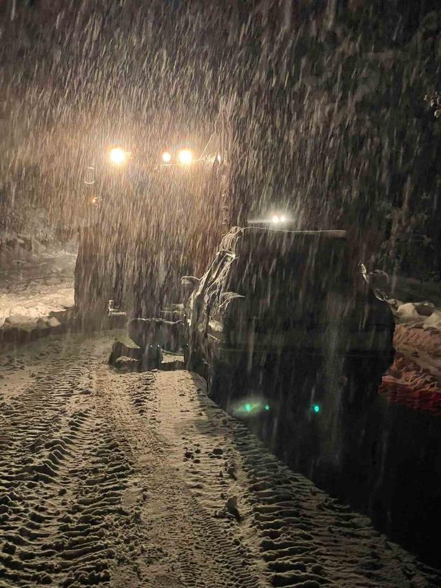 Ordu-Sivas kara yolu kar yağışı nedeniyle ulaşıma kapandı 5