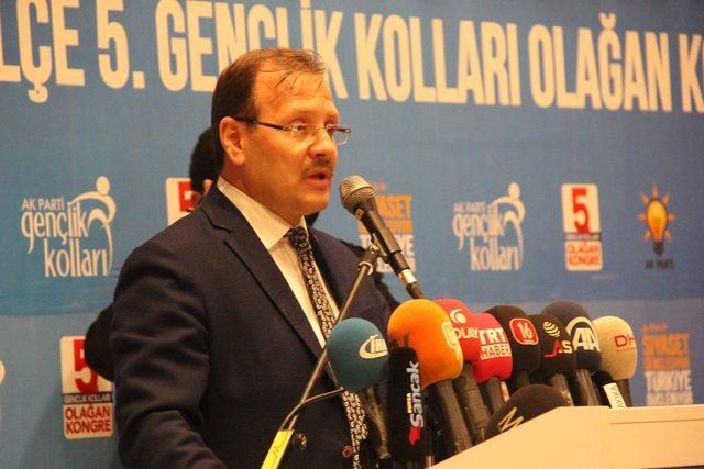 Başbakan Yardımcısı Çavuşoğlu: “Teröristlere karşı Mehmetçiklerimiz büyük bir başarı sergiliyor