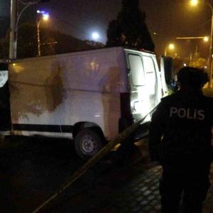 Malatya’da aydınlatma direğine çarpan minibüs sürücüsü hayatını kaybetti