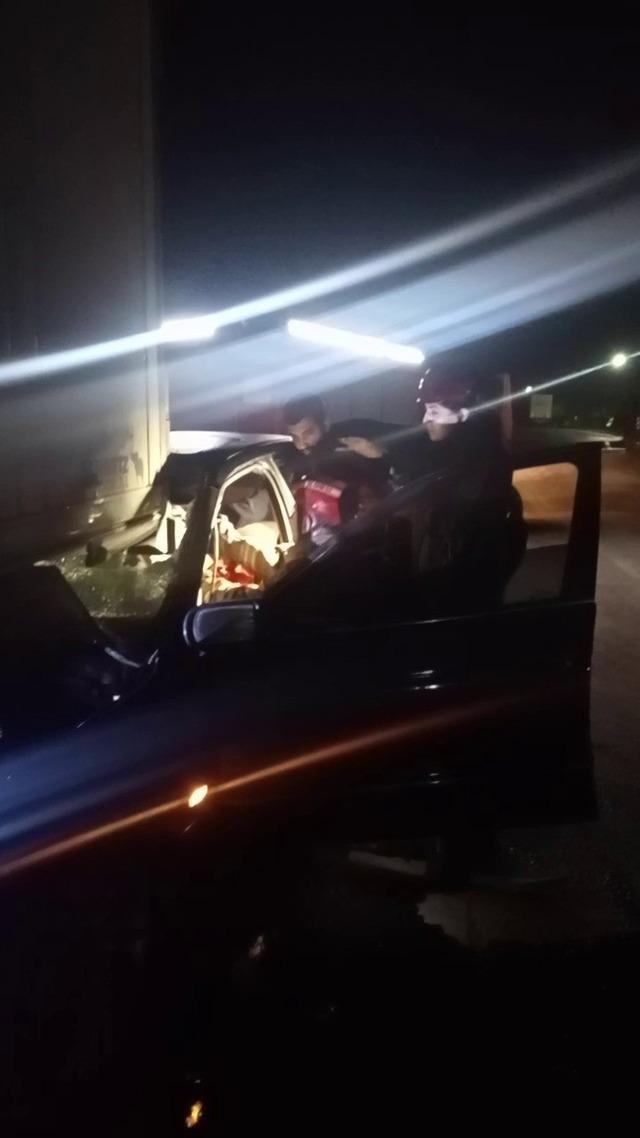 Feci kazadan acı haber geldi : S&uuml;r&uuml;c&uuml; hayatını kaybetti, alkoll&uuml; olduğu tespit edildi 3