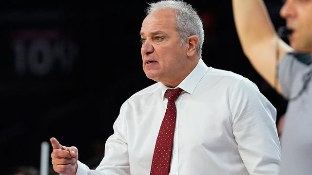 Galatasaray, Ekrem Memnun ile yollarını ayırdı