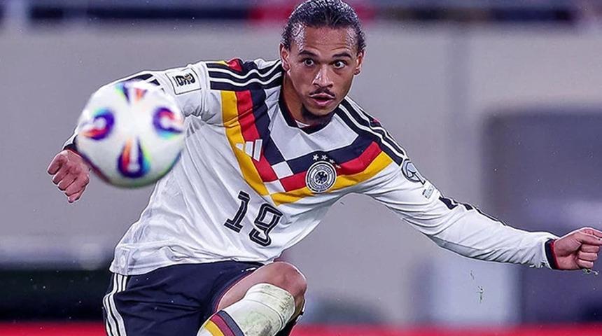 Canlı yayında Leroy Sane kavgası! Almanya ma&ccedil;ının ardından saha kenarında gerilim