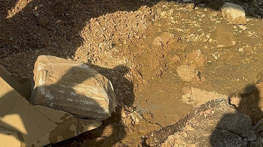 Yer: Erdek! Altyapı &ccedil;alışmaları sırasında arkeolojik kalıntılar bulundu