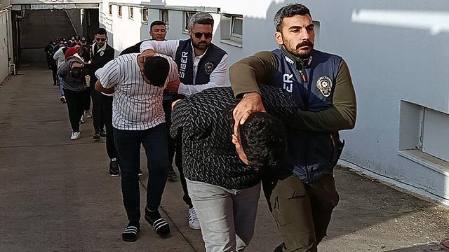 Adana'da pes dedirten olay: Önce 7 milyon liralık vurgun yaptı, sonra mesaj atıp helallik istedi!