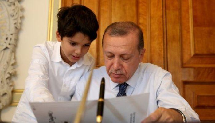 Cumhurbaşkanı Erdoğan'ın torunu TRT'de yarışmaya katıldı