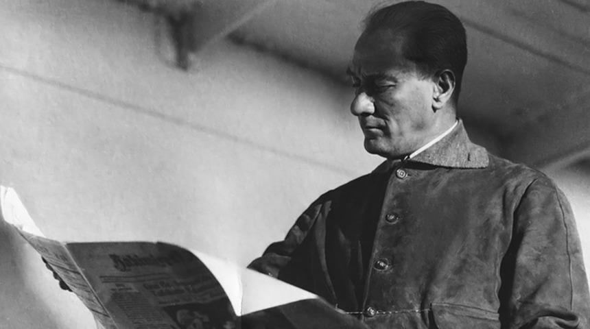  "Atat&uuml;rk Ansiklopedisi" 11 milyondan fazla ziyaret edildi: En &ccedil;ok g&ouml;r&uuml;nt&uuml;lenen ilk beş maddeyi a&ccedil;ıkladı...