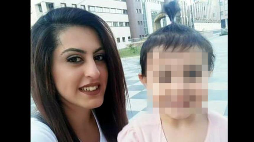 4 yaşındaki çocuğunun gözü önünde karısını canice öldürdü!