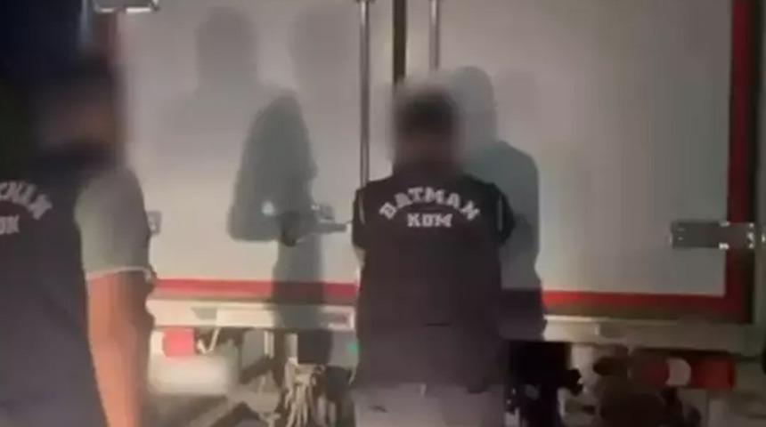 Batman'da 6 milyon lira değerinde ka&ccedil;ak telefon ele ge&ccedil;irildi