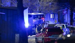 İsveç'te otobüsün durağa daldığı kazada 3 kişi öldü, 3 kişi yaralandı