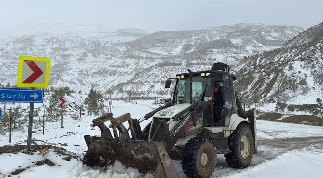 Adana’nın yüksek kesimlerinde kar yağışı etkili oldu 3