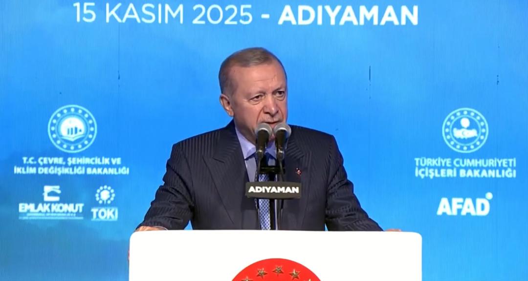 Son dakika | Cumhurbaşkanı Erdoğan dan "Suç örgütü yakayı ele verdi" çıkışı! Özgür Özel e sert sözler: "Sürekli geri vitese takıyor" 1