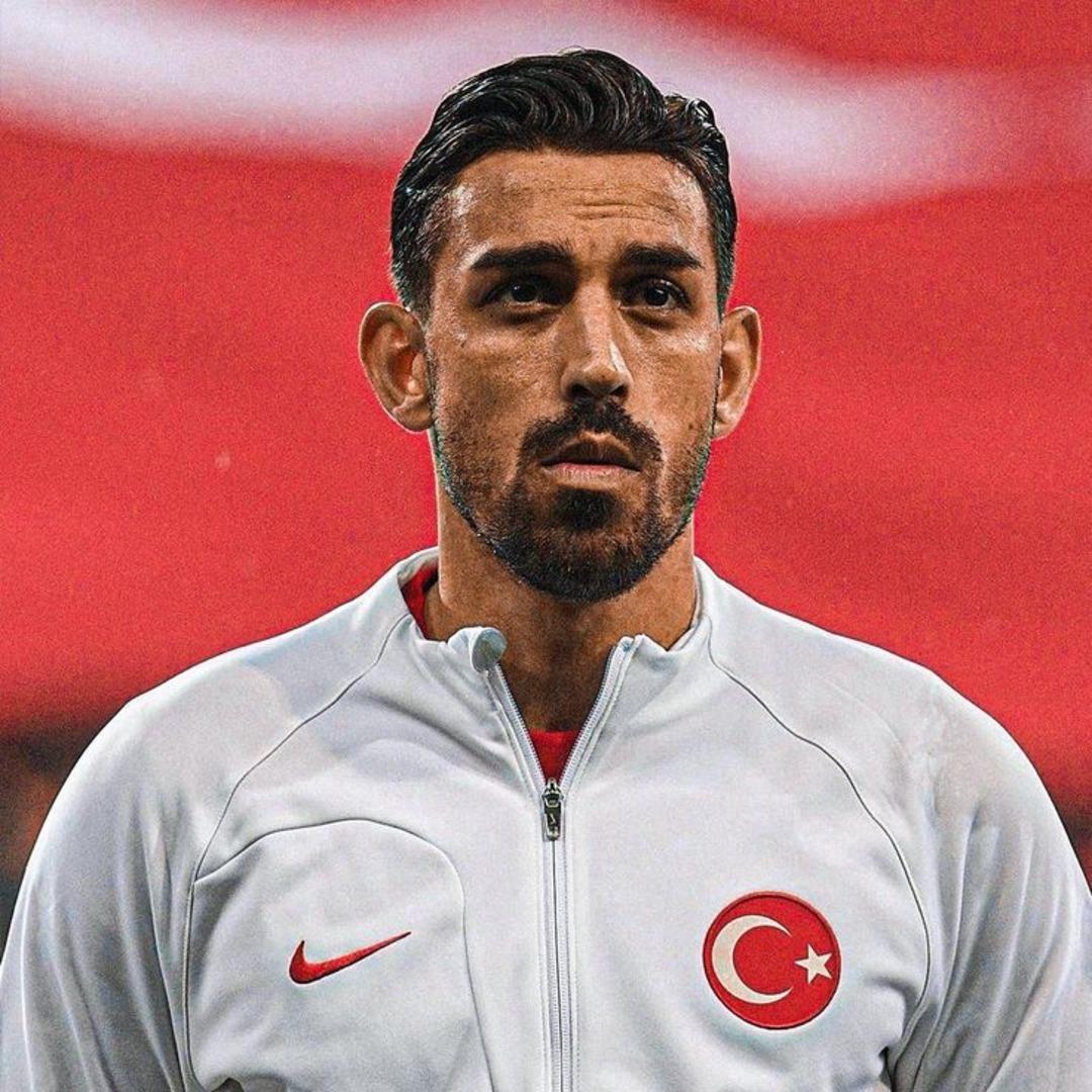 T&uuml;rkiye-Bulgaristan ma&ccedil;ı &ouml;ncesi teknik direkt&ouml;r Montella dan flaş karar! 4 ismi kadrodan &ccedil;ıkardı... 1