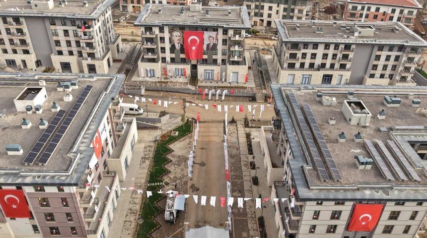 Kahramanmaraş'ta depremzedeler bir bir evlerine kavuşuyor