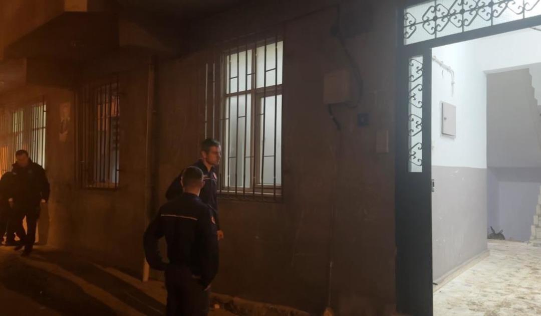 Samsun’da soba parladı: 2 kişi dumandan etkilendi, küçük kız kedisi için gözyaşı döktü 2