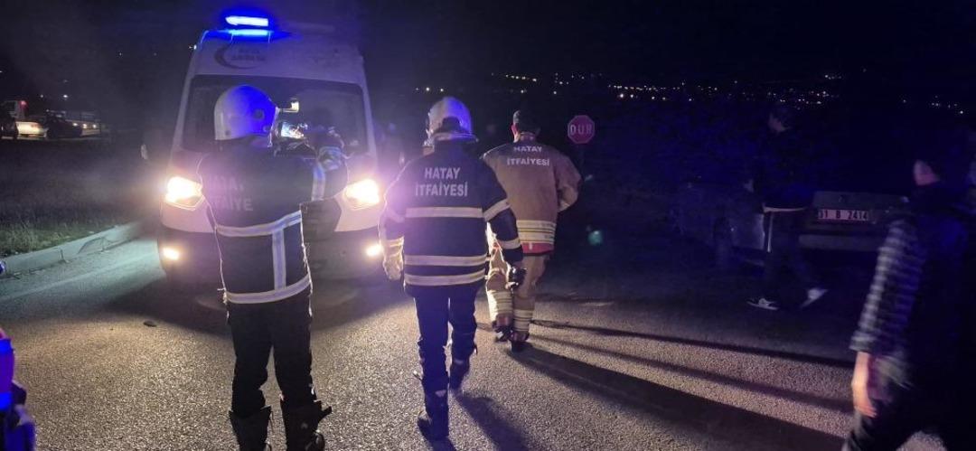 Hatay’da iki otomobil çarpıştı: 4 kişi yaralandı 1