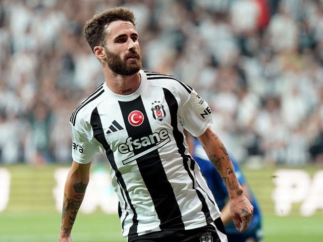 Beşiktaş ile Rafa Silva arasındaki sürtüşmenin ardından menajerinden 21 maddelik açıklama! Rafa Silva: "Beşiktaş'ı çok seviyorum...''