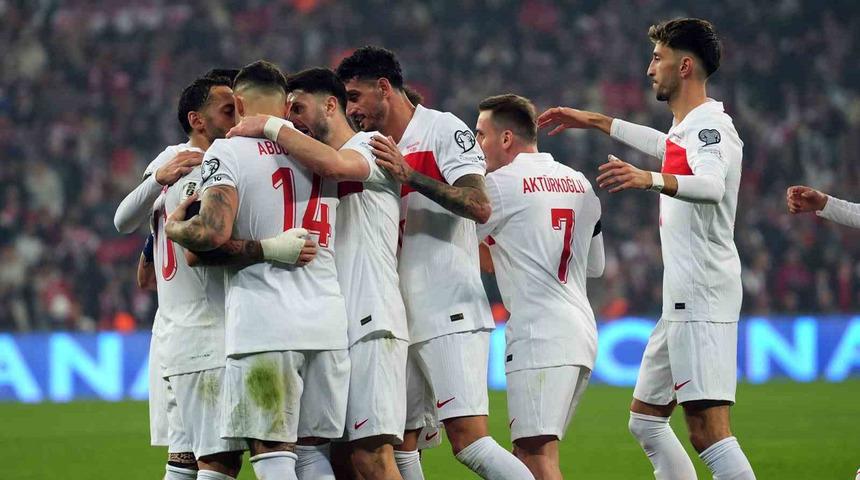 T&uuml;rkiye Bulgaristan'ı 2-0 yenerek play-off biletini kaptı! Peki play-off turundaki muhtemel rakiplerimiz kimler? 