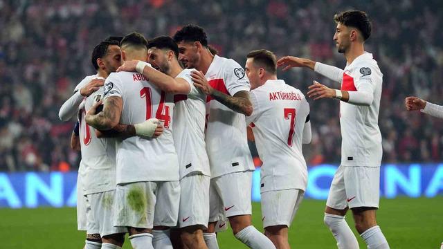 Türkiye Bulgaristan'ı 2-0 yenerek play-off biletini kaptı! Peki play-off turundaki muhtemel rakiplerimiz kimler? 