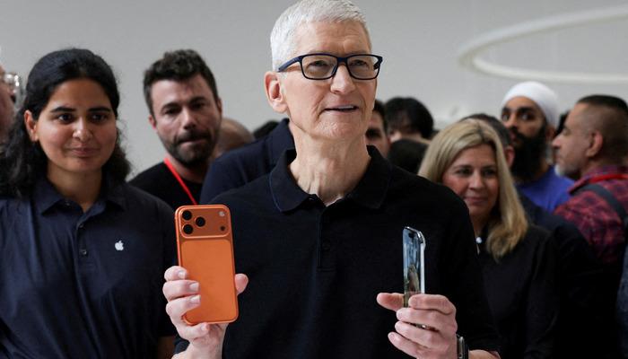 Apple&rsquo;da bir d&ouml;nem sona mı eriyor?