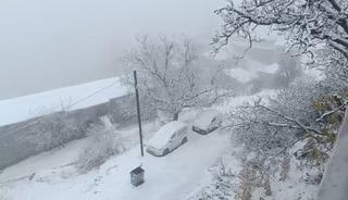 Van’ın Bahçesaray ilçesinde kar etkili oldu