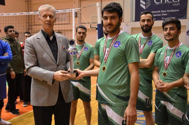 KYK Voleybol Turnuvası sona erdi