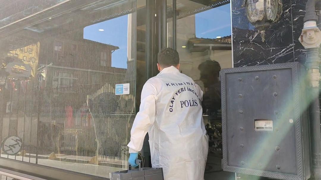 Böcek ailesinin kaldığı otele AFAD müdahalesi! Eşyalar incelemeye alındı 5