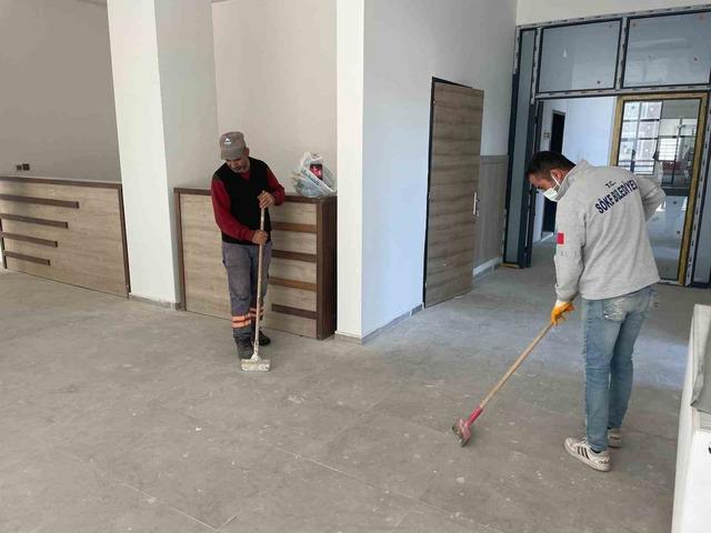 Söke’de yeni kaymakamlık binasında hazırlıklar sürüyor 1