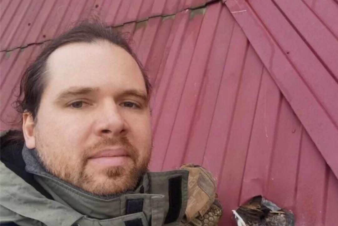 Havadaki yeşil uzun kuyruklu ateş topu şaşkına &ccedil;evirdi! Evin &ccedil;atısını delip ge&ccedil;ti: M&uuml;zede sergilenecek 2