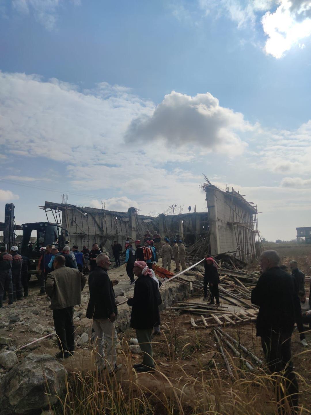 Şanlıurfa dan acı haber! İnşaatte &ccedil;&ouml;kme meydana geldi: 2 &ccedil;ocuk iş&ccedil;i hayatını kaybetti... 2