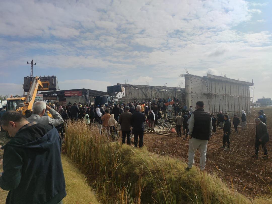 Şanlıurfa dan acı haber! İnşaatte &ccedil;&ouml;kme meydana geldi: 2 &ccedil;ocuk iş&ccedil;i hayatını kaybetti... 9