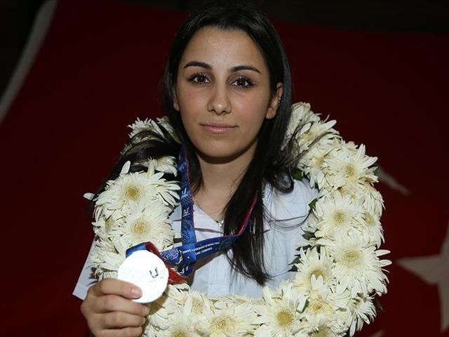 Milli sporcu Berna Tut’tan Riyad’da bronz madalya