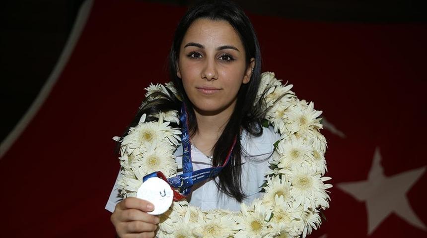 Milli sporcu Berna Tut&rsquo;tan Riyad&rsquo;da bronz madalya