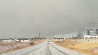 Kahta-Sincik yolunda dolu yağışı