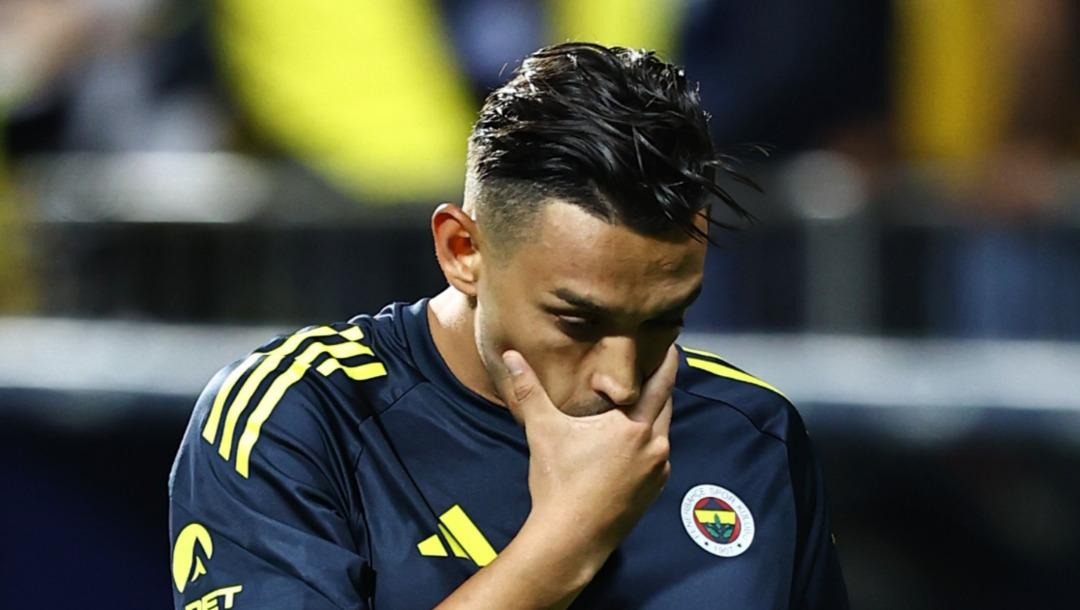 Fenerbah&ccedil;e ile ipleri koparan İrfan Can Kahveci den Galatasaray hamlesi! Sosyal medya bunu konuşuyor 2