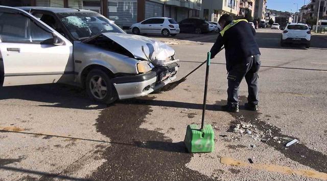 Bartın’da feci kaza: 3 yaralı 2