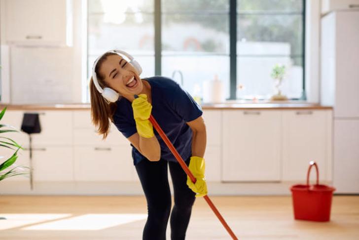 Temizlik yaparken müzik dinler misin?