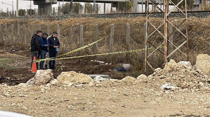 Sivas'ta acı olay! Kayıp 80 yaşındaki şahıs &ouml;l&uuml; bulundu