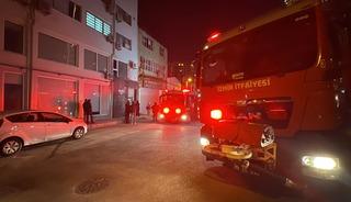 İzmir'de baskı atölyesinde çıkan yangın söndürüldü
