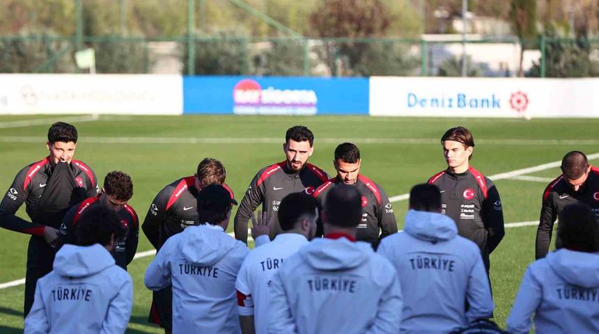 A Milli Futbol Takımı, İspanya ma&ccedil;ı hazırlıklarına başladı