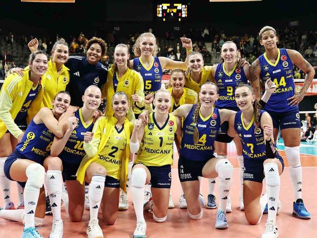 Eczacıbaşı Dynavit, evinde Fenerbahçe’ye mağlup oldu