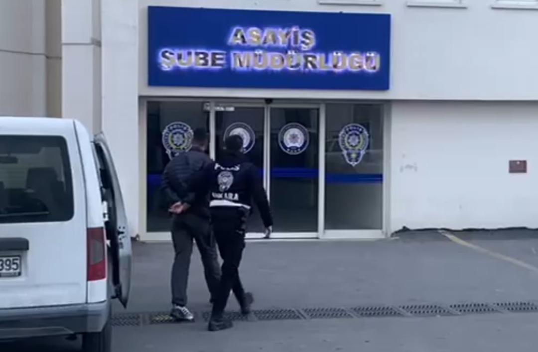 Sosyal medyada peş peşe silahlı paylaşım! Birbirlerine meydan okudular 5