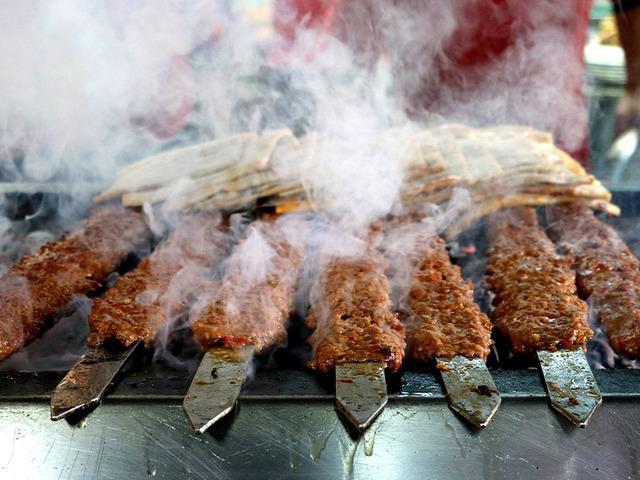'Türkiye'nin en çok akla gelen lezzetleri' listesinde, kebabın 3'üncü olmasına tepki: "Adana kebabını dışlıyorlar"